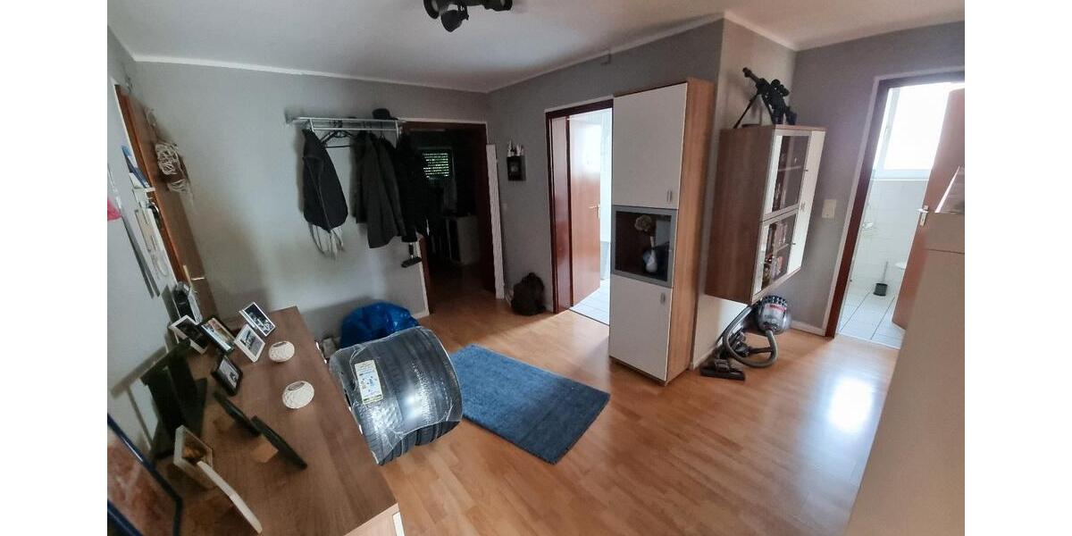 Etagenwohnung Kürten - 3 Zimmer, 90 m&sup2;, 890&euro; | Angebot:26040996