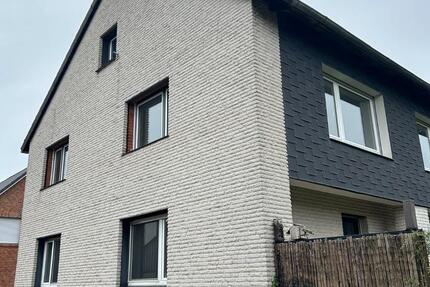 Ansprechende 3-Zimmer-Wohnung mit Terrasse und Garten in Luthe