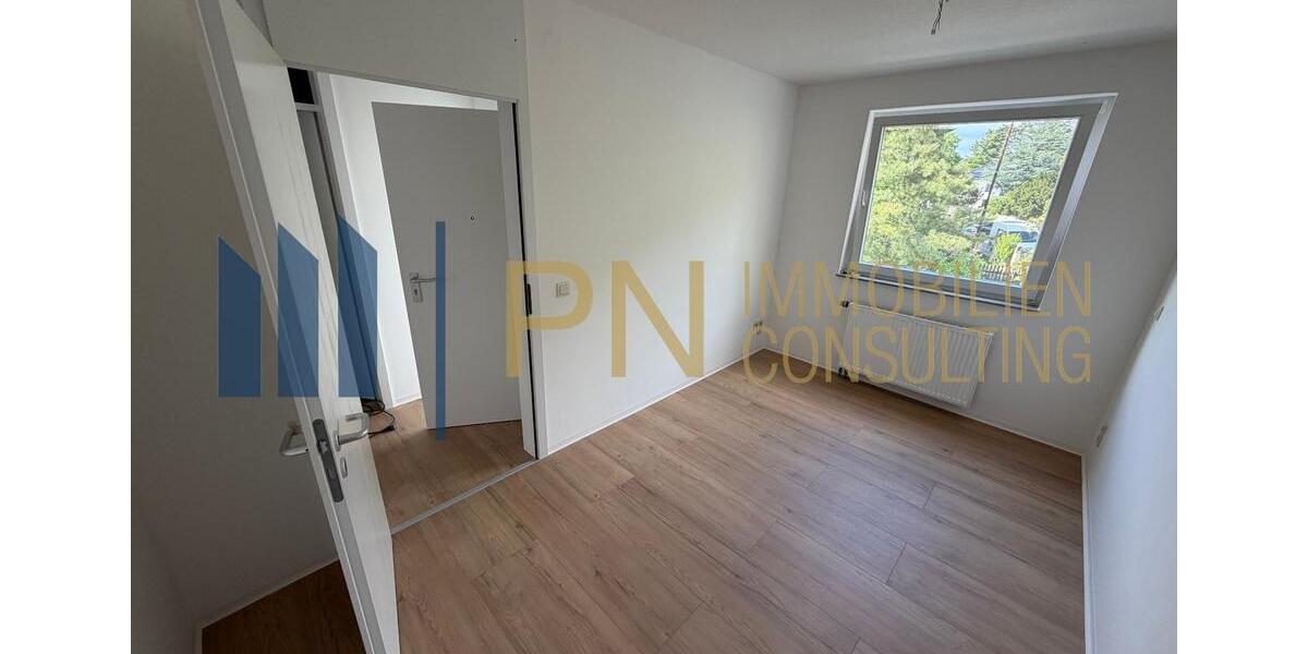 Maisonettenwohnung Dresden Leuben - 4 Zimmer, 105 m&sup2;, 1.490&euro; | Angebot:26596661