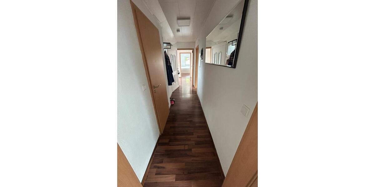 2 Zimmer Dachgeschoss Wohnung Oststadt 2 zimmer