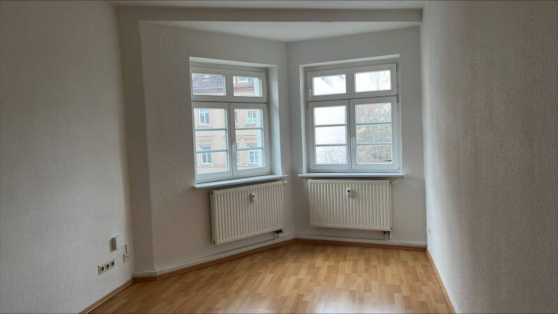Etagenwohnung Halle (Saale) Innenstadt - 3 Zimmer, 65 m&sup2;, 450&euro; | Angebot:26744839