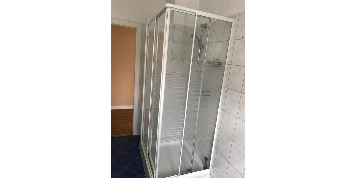 Etagenwohnung Tiefenbach - 4 Zimmer, 78 m&sup2;, 360&euro; | Angebot:24854240