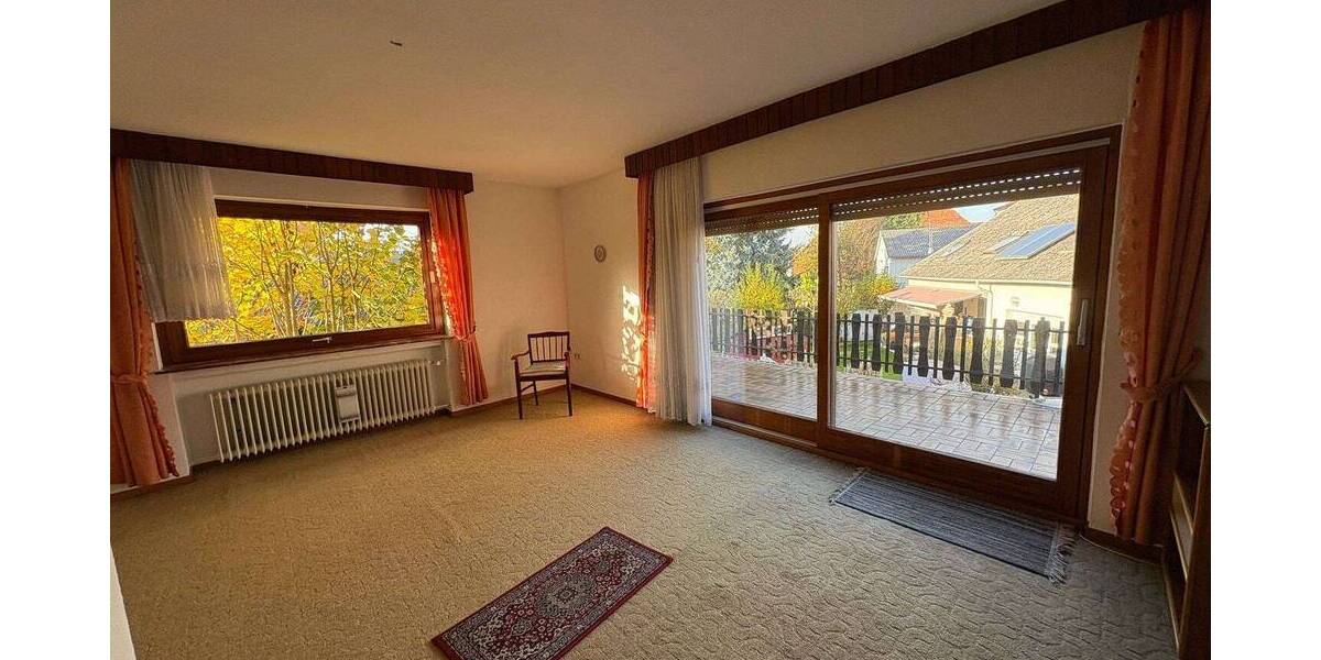 Etagenwohnung Linden Großen-Linden - 5 Zimmer, 150 m&sup2;, 1.150&euro; | Angebot:26713069