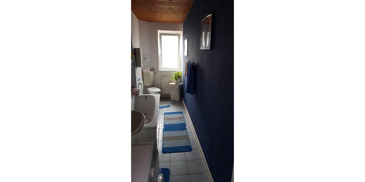 Dachgeschoßwohnung Iserlohn - 4 Zimmer, 82 m&sup2;, 574&euro; | Angebot:23908120