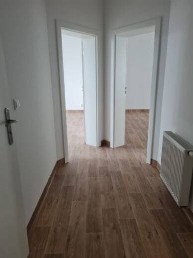 Etagenwohnung Prenzlau - 3 Zimmer, 93 m&sup2;, 700&euro; | Angebot:26243028