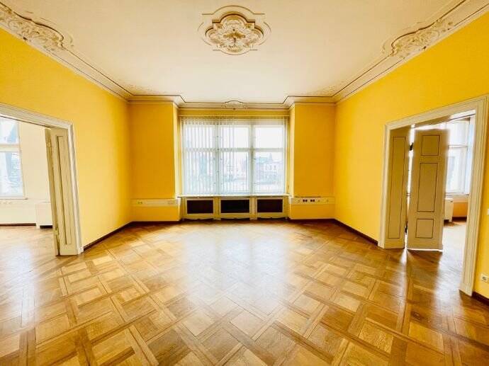 Gewerbeobjekt Guben - 6 Zimmer, 240 m&sup2;, 1.195&euro; | Angebot:25769354