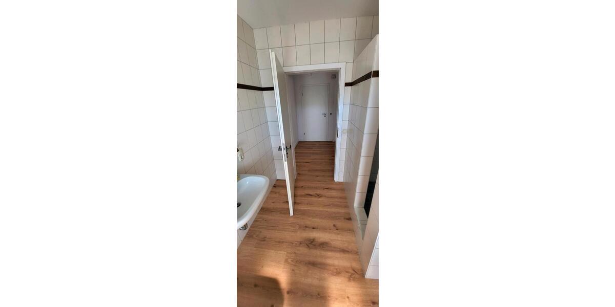Einfamilienhaus Bispingen - 10 Zimmer, 280 m&sup2;, 2.000&euro; | Angebot:26603340