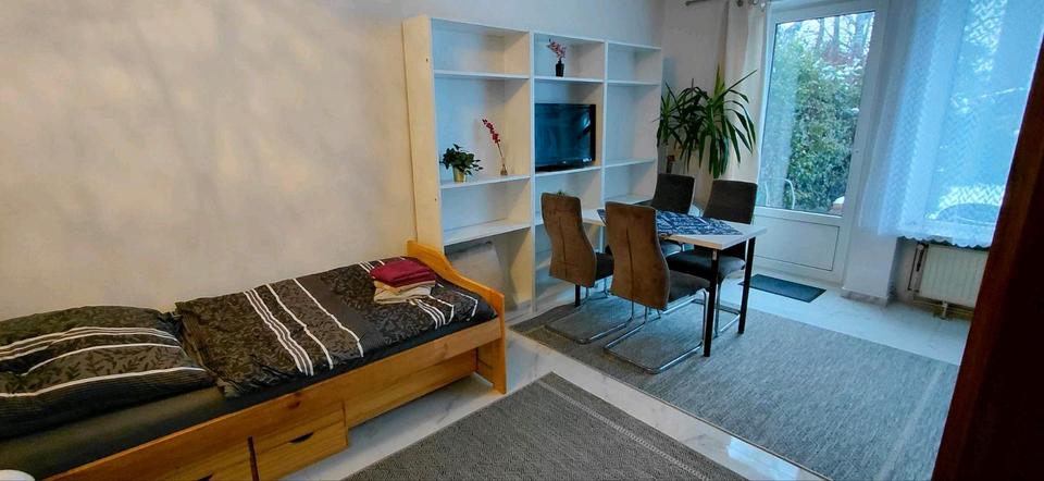 Wohnen auf Zeit Neumünster Brachenfeld/Ruthenberg - 9 Zimmer, 200 m&sup2;, 17&euro; | Angebot:21599588