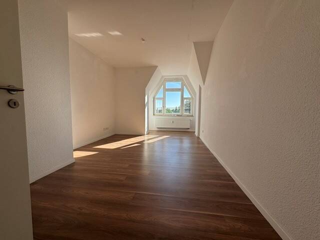 Etagenwohnung Chemnitz Schloßchemnitz - 5 Zimmer, 150 m&sup2;, 999&euro; | Angebot:26787449