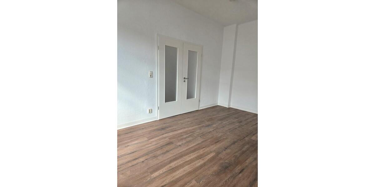 Etagenwohnung Magdeburg Nordwest - 4 Zimmer, 84 m&sup2;, 759&euro; | Angebot:26266521
