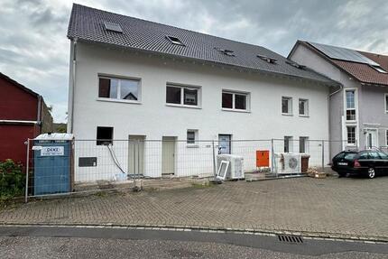 Neubauwohnung in Freiburg-Tiengen Ortsmitte mit WBS zimmer