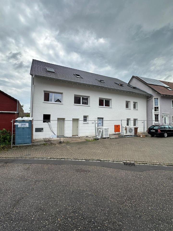Neubauwohnung in Freiburg-Tiengen Ortsmitte mit WBS zimmer