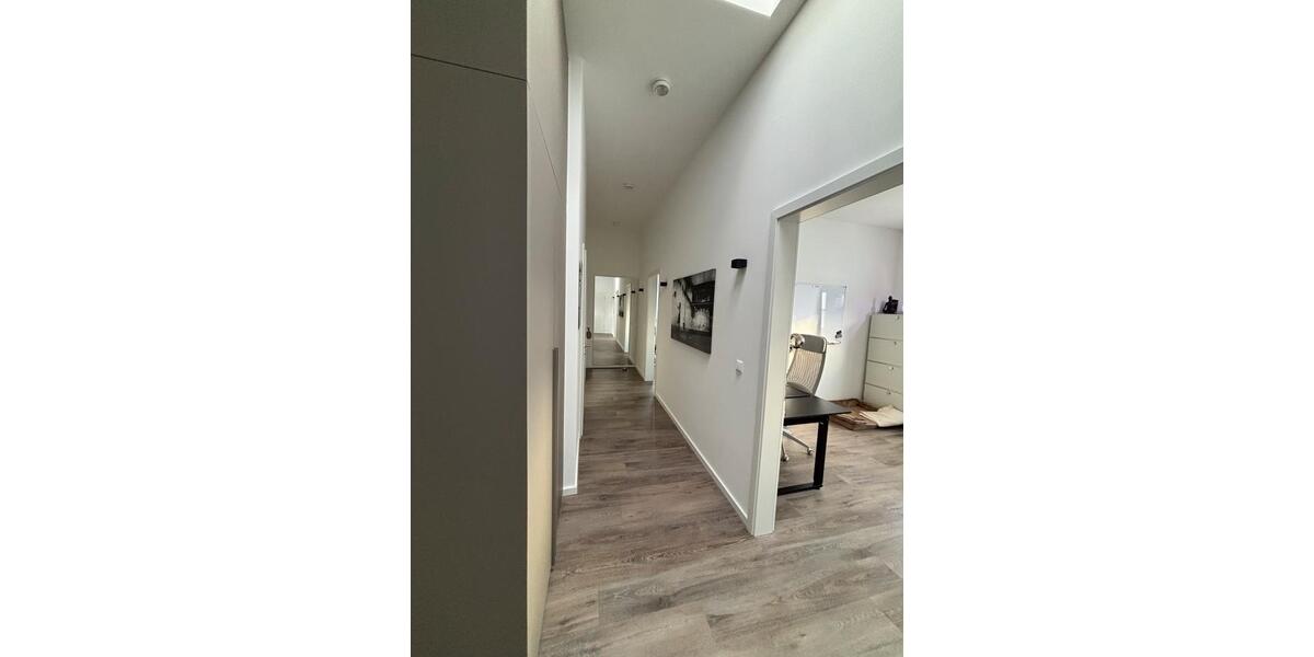 Exklusives Penthouse mit 65 m² Dachterrasse 3 zimmer