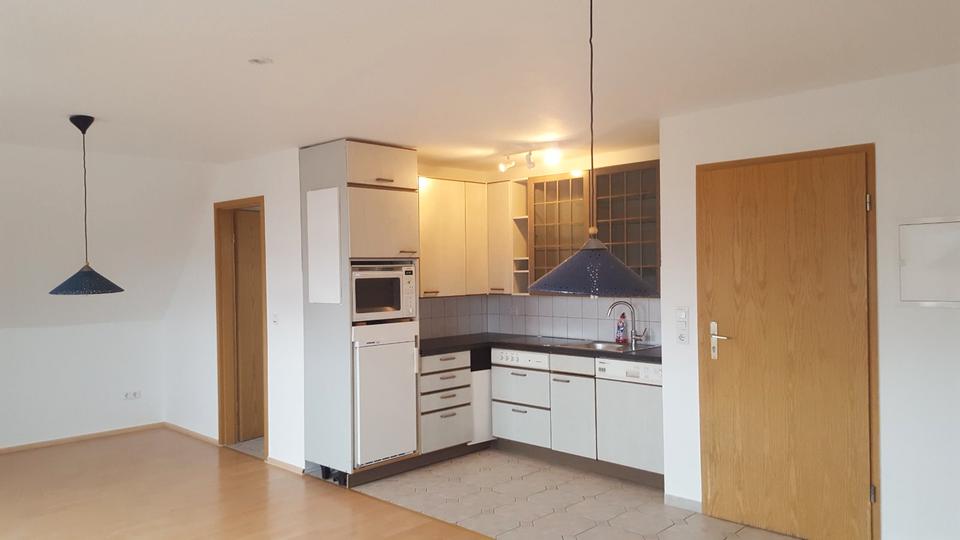 Dachgeschoßwohnung Nienstädt - 1 Zimmer, 30 m&sup2;, 300&euro; | Angebot:26355854