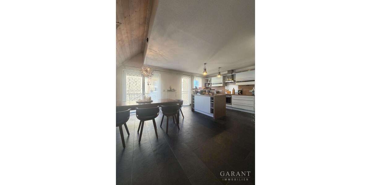 Etagenwohnung Kumhausen - 3 Zimmer, 116 m&sup2;, 1.350&euro; | Angebot:26339405