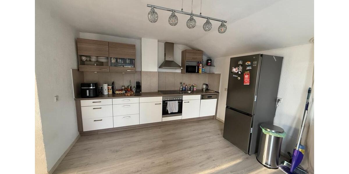 Dachgeschoßwohnung Herborn - 5 Zimmer, 75 m&sup2;, 650&euro; | Angebot:26246964