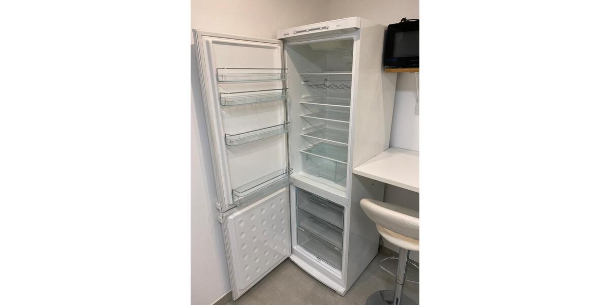 Wohnen auf Zeit Linden - 1 Zimmer, 12 m&sup2;, 395&euro; | Angebot:26533406