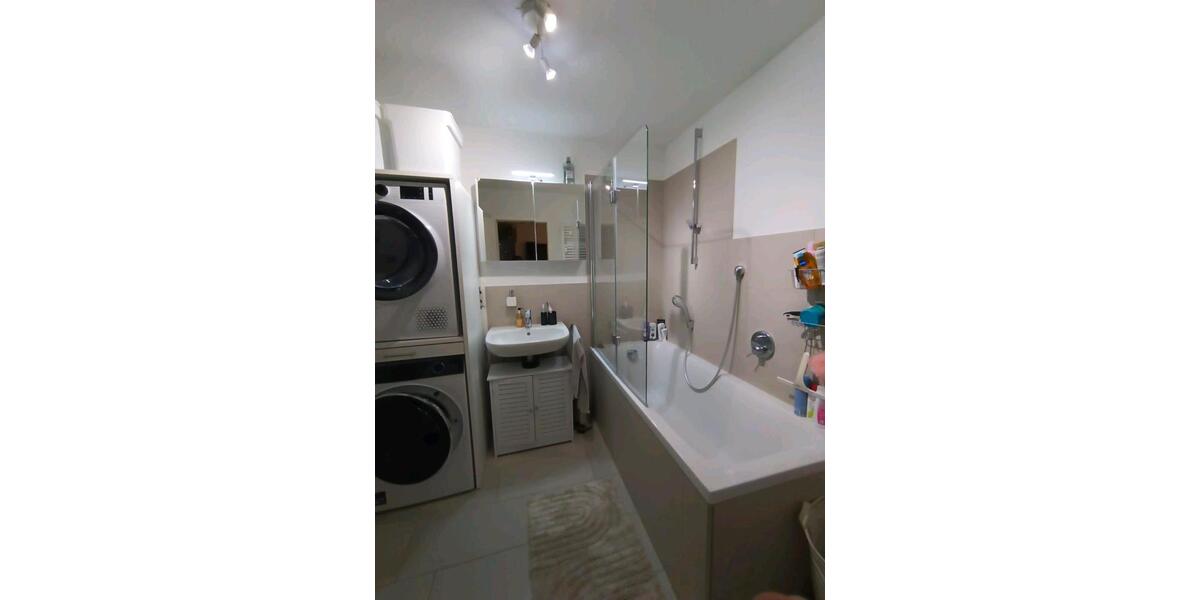 Wohnen auf Zeit Konstanz - 1 Zimmer, 70 m&sup2;, 350&euro; | Angebot:25562886