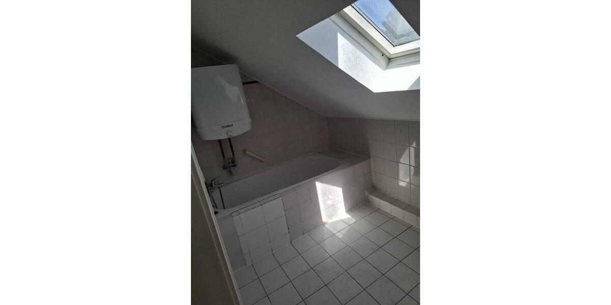Etagenwohnung Langquaid - 2 Zimmer, 50 m&sup2;, 435&euro; | Angebot:26730922