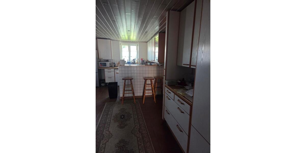 Erdgeschoßwohnung Friesenheim - 4 Zimmer, 140 m&sup2;, 1.700&euro; | Angebot:26676225