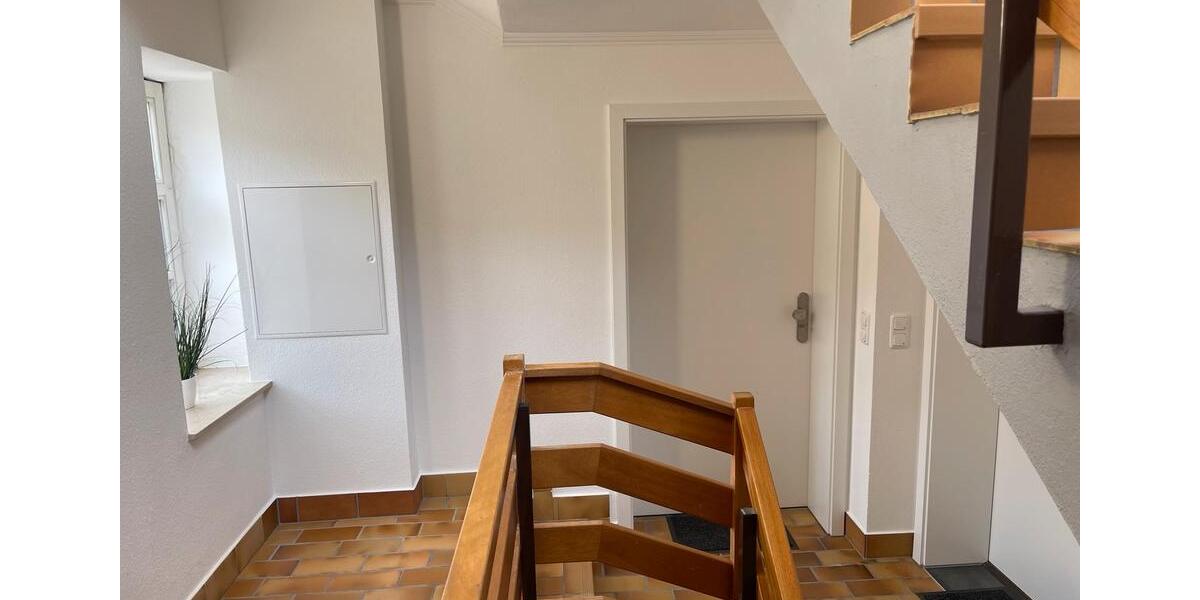 Schöne helle Dachgeschoss Wohnung mit neuem Bad in Bodenwerder 3 zimmer