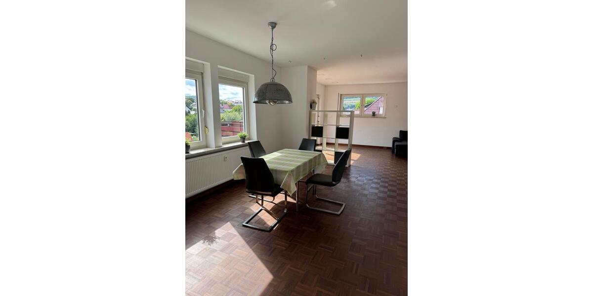 Etagenwohnung Spangenberg - 4 Zimmer, 136 m&sup2;, 950&euro; | Angebot:25285670