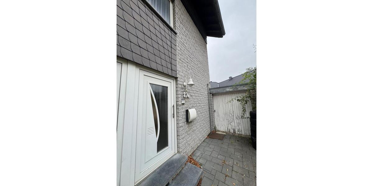 Etagenwohnung Hückelhoven - 3 Zimmer, 82 m&sup2;, 1.100&euro; | Angebot:25596613