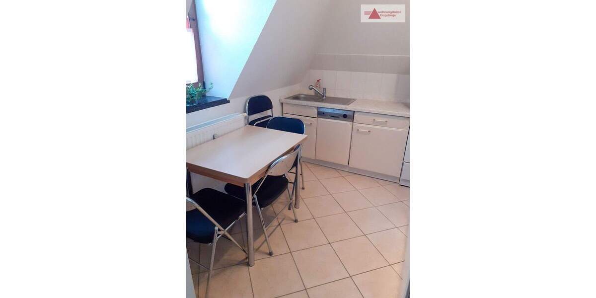 Etagenwohnung Aue-Bad Schlema Bad Schlema - 6 Zimmer, 87 m&sup2;, 450&euro; | Angebot:25744626