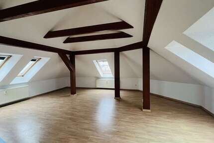 Wohnung Tangerhütte - 2.5 Zimmer, 75 m&sup2;, 375&euro; | Angebot:24776523