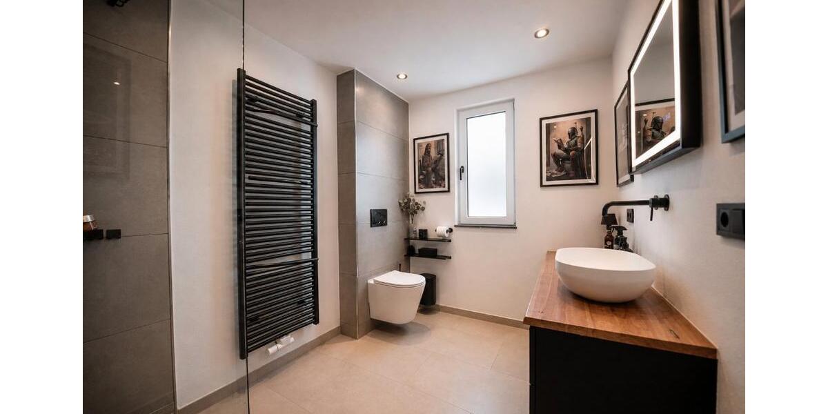 Einfamilienhaus Uffenheim - 7 Zimmer, 290 m&sup2;, 1.900&euro; | Angebot:26533256