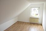 Dachgeschoßwohnung Niestetal - 2 Zimmer, 39 m&sup2;, 400&euro; | Angebot:26413102