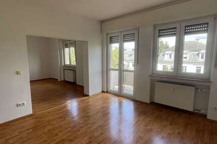 Wohnung Bad Nauheim - 2.5 Zimmer, 80 m&sup2;, 995&euro; | Angebot:27097934