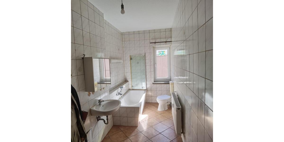 Etagenwohnung Bobritzsch-Hilbersdorf Hilbersdorf - 6 Zimmer, 142 m&sup2;, 700&euro; | Angebot:26476083