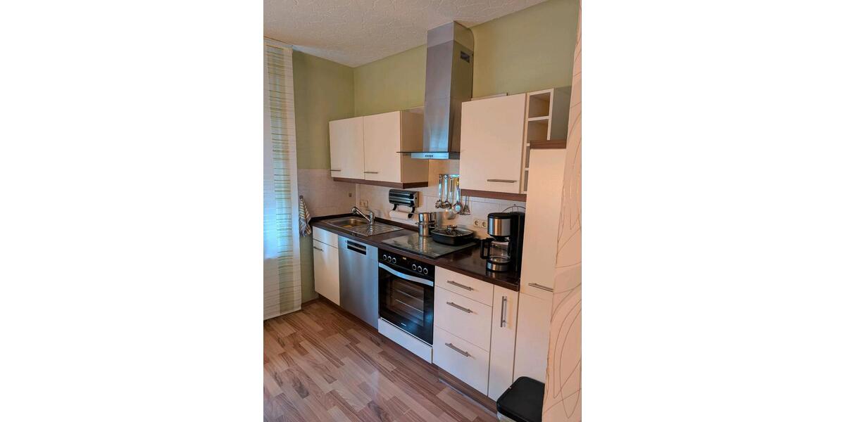 Erdgeschoßwohnung Püttlingen - 2 Zimmer, 70 m&sup2;, 835&euro; | Angebot:26428829
