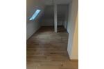 Dachgeschoßwohnung Neustadt bei Coburg - 3 Zimmer, 85 m&sup2;, 700&euro; | Angebot:24754374