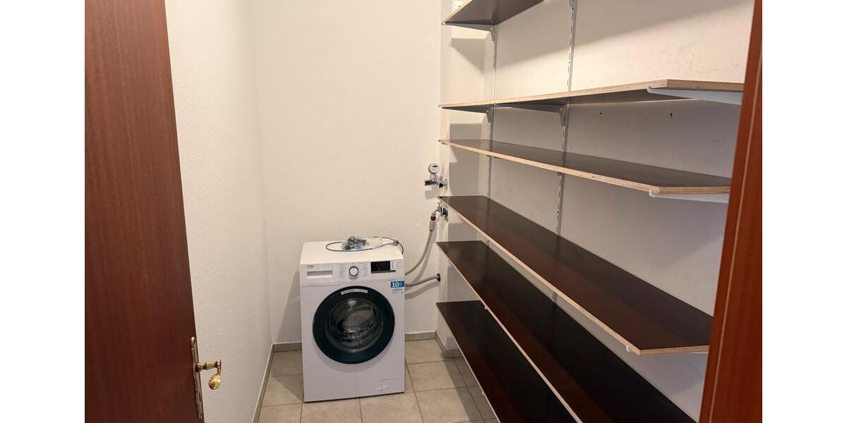 Etagenwohnung Flensburg - 2.5 Zimmer, 49 m&sup2;, 520&euro; | Angebot:26387151