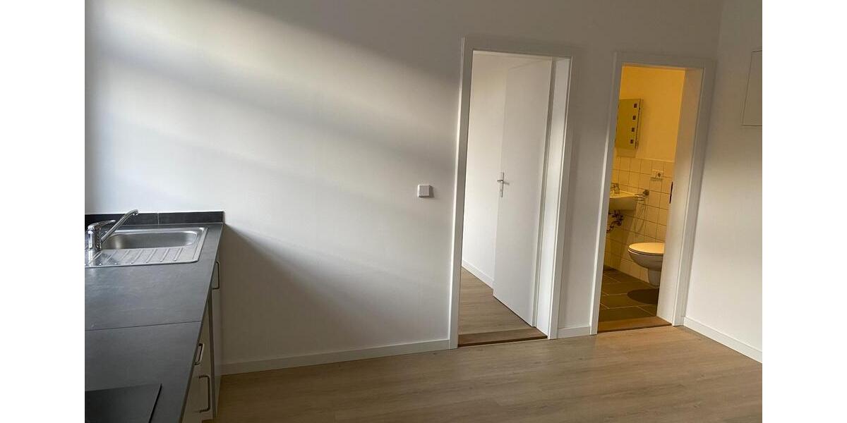 Erdgeschoßwohnung Kyffhäuserland - 2 Zimmer, 53 m&sup2;, 350&euro; | Angebot:25543318