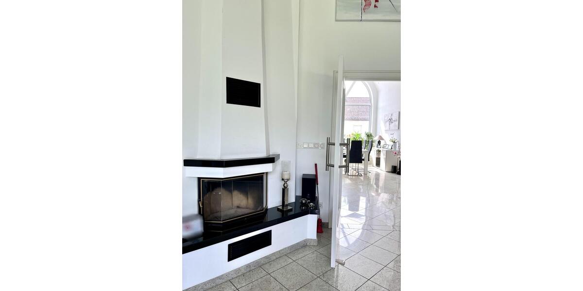 Maisonettenwohnung Bad Liebenwerda - 6 Zimmer, 203 m&sup2;, 2.030&euro; | Angebot:24803157