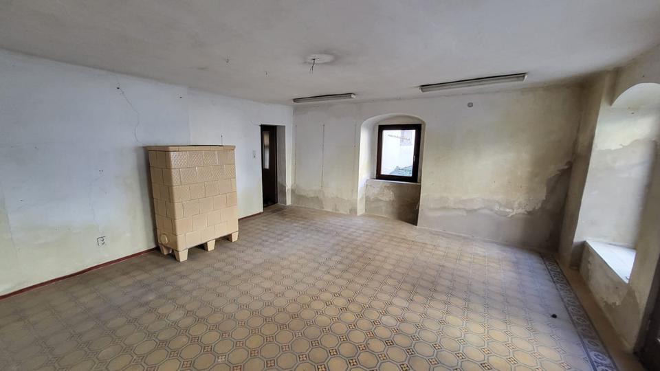 Etagenwohnung Großenhain - 3 Zimmer, 65 m&sup2;, 200&euro; | Angebot:19840973