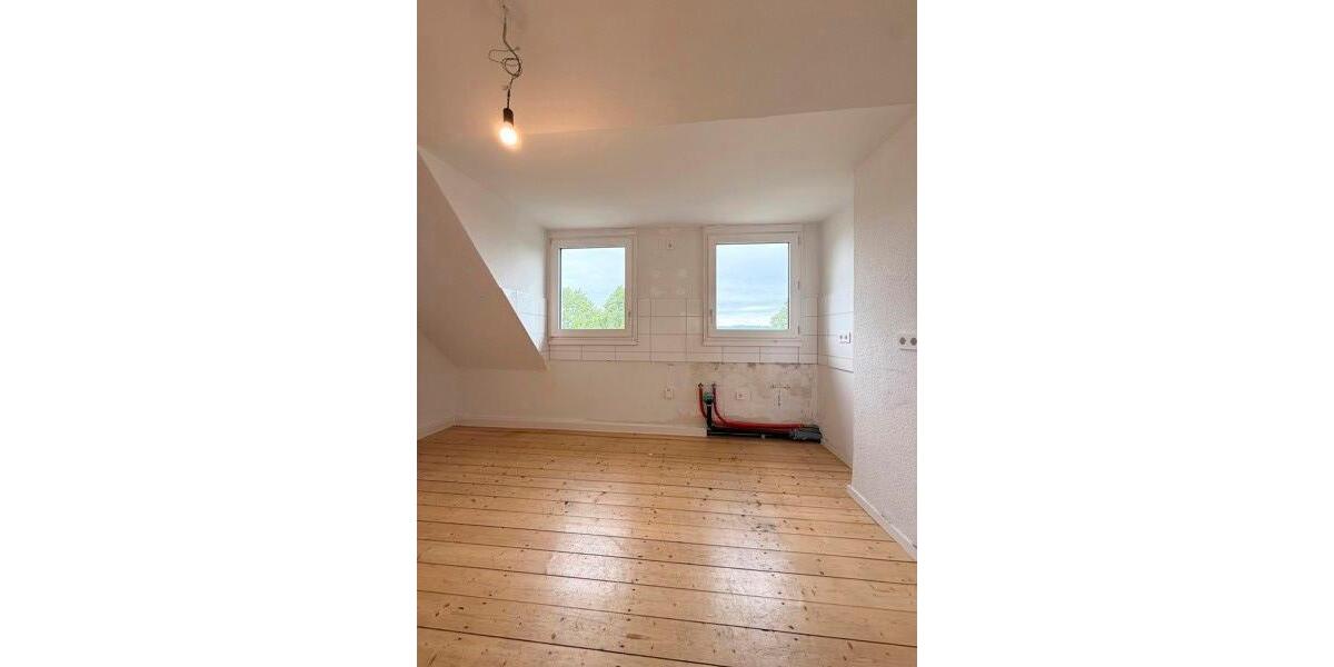 Dachgeschoßwohnung Wuppertal Gemarkung Barmen - 2 Zimmer, 66 m&sup2;, 565&euro; | Angebot:25286548