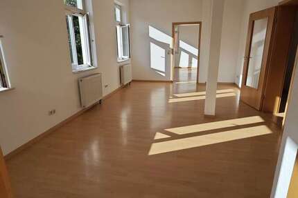 Wohnung Arnstadt - 3.5 Zimmer, 80 m&sup2;, 600&euro; | Angebot:27254307