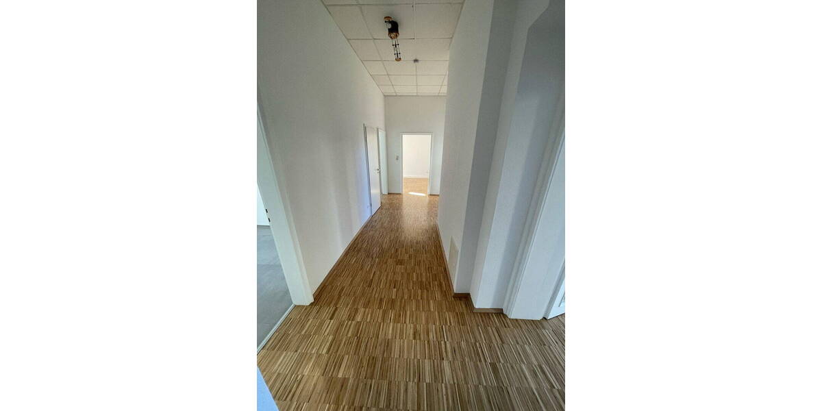 Etagenwohnung Hannover List - 3 Zimmer, 97 m&sup2;, 1.310&euro; | Angebot:26168059