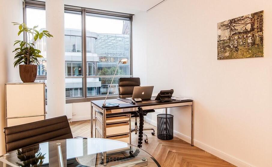 Arbeitsplätze und Einzel-Teambüros im exklusiven Businesscenter - All-in-Miete zimmer