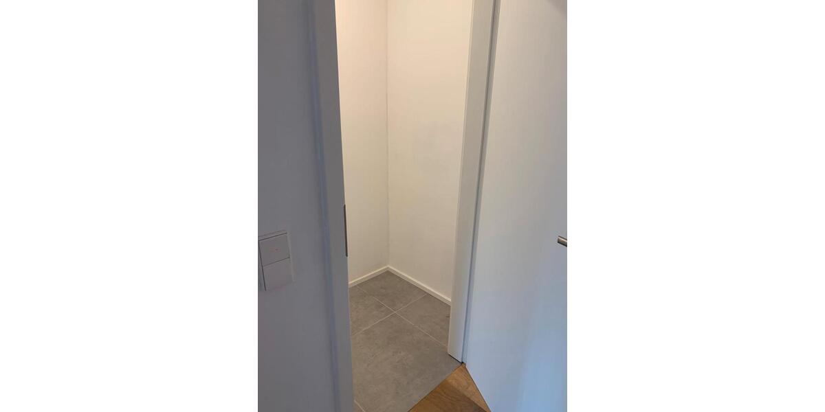 Etagenwohnung Aldersbach - 2 Zimmer, 83 m&sup2;, 650&euro; | Angebot:26528729