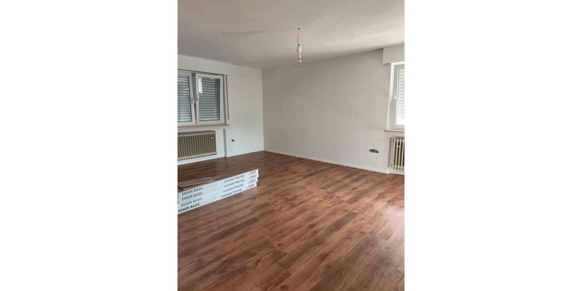 Etagenwohnung Gemmrigheim - 3 Zimmer, 93 m&sup2;, 1.200&euro; | Angebot:26150447