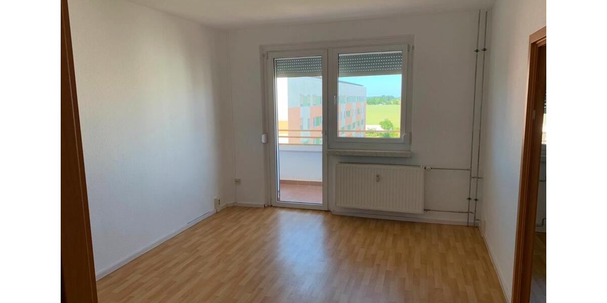Etagenwohnung Calbe (Saale) - 1 Zimmer, 33 m&sup2;, 220&euro; | Angebot:11817317
