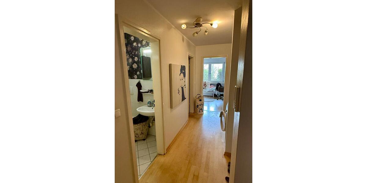 Erdgeschoßwohnung München Schwabing-Freimann - 3.5 Zimmer, 92 m&sup2;, 2.300&euro; | Angebot:25935713