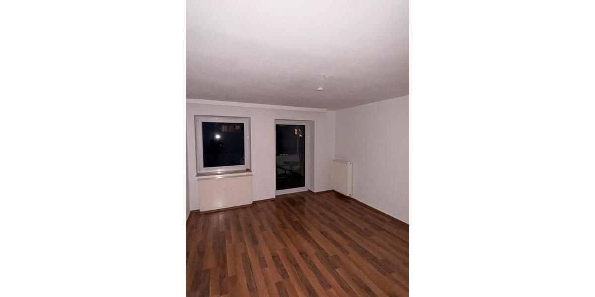 Wohnen auf Zeit Hildesheim - 20 Zimmer, 85 m&sup2;, 300&euro; | Angebot:25226243