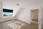Dachgeschoßwohnung Duisburg Duisburg-Mitte - 2 Zimmer, 42 m&sup2;, 222&euro; | Angebot:26180092