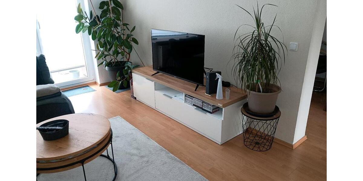 Etagenwohnung Velbert Pöthen - 2.5 Zimmer, 66 m&sup2;, 600&euro; | Angebot:26650155